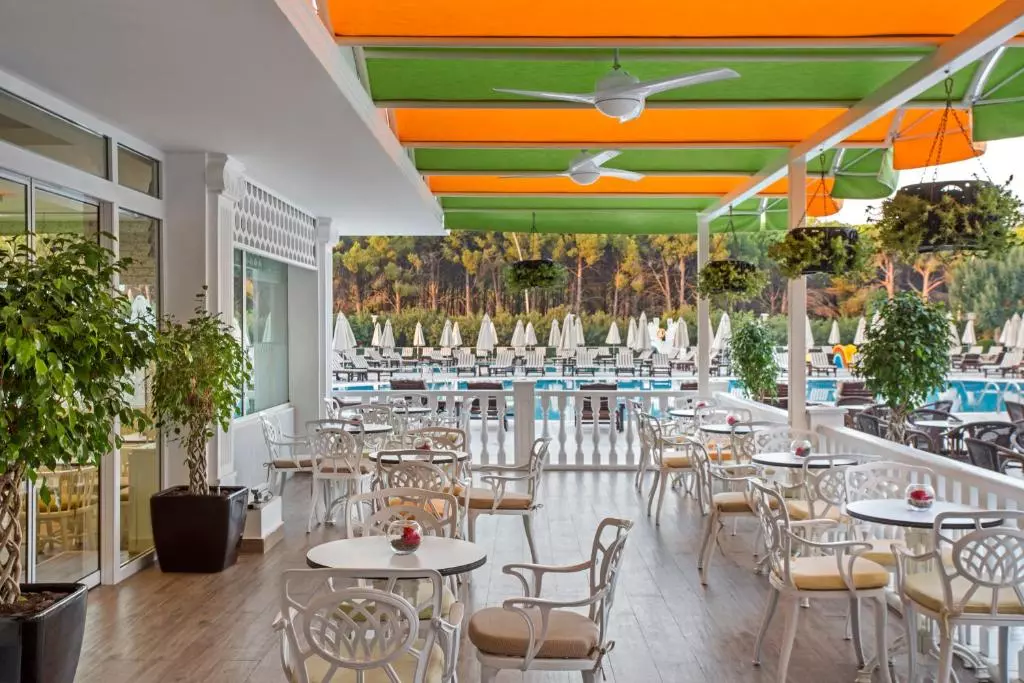 هتل اینویستا بلک آنتالیا